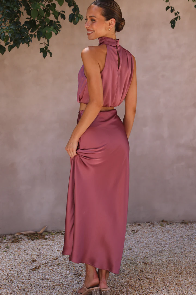 Saten Üst + Maxi Etek Set